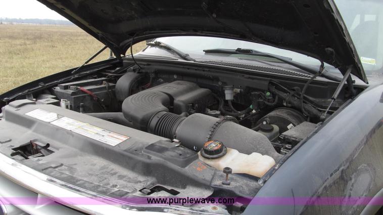 image for item G2209 1999 Ford F150 XL SuperCab pickup truck