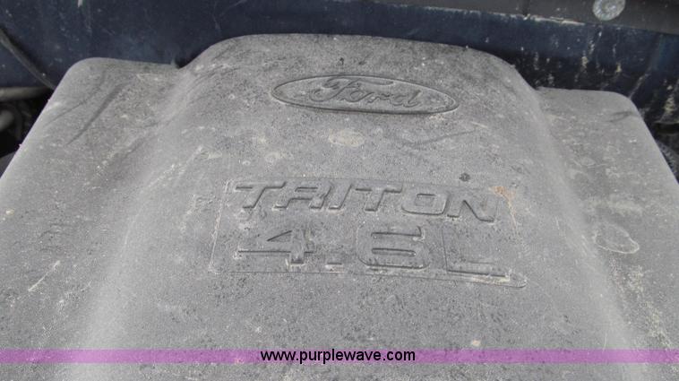 image for item G2209 1999 Ford F150 XL SuperCab pickup truck