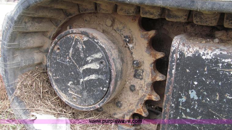 image for item G2210 Hanix H27 mini excavator