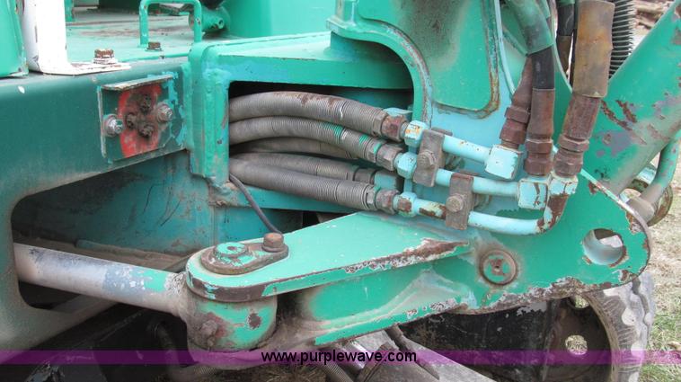 image for item G2210 Hanix H27 mini excavator