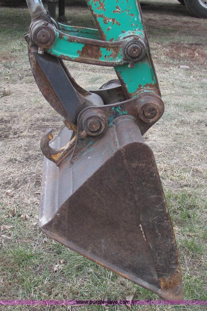 image for item G2210 Hanix H27 mini excavator