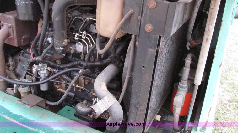 image for item G2210 Hanix H27 mini excavator