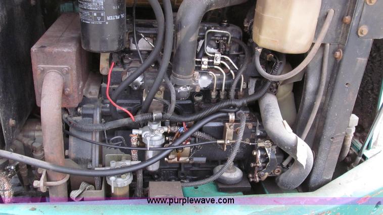 image for item G2210 Hanix H27 mini excavator