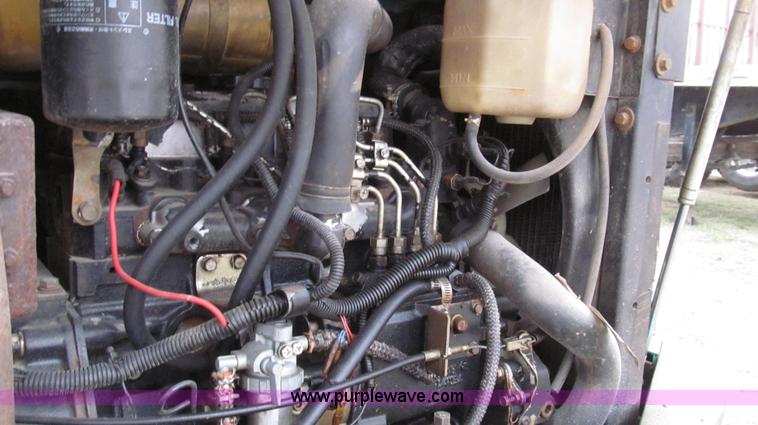 image for item G2210 Hanix H27 mini excavator