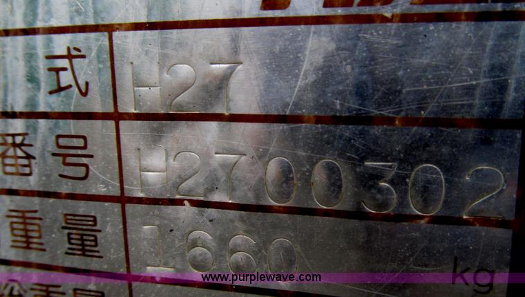 image for item G2210 Hanix H27 mini excavator