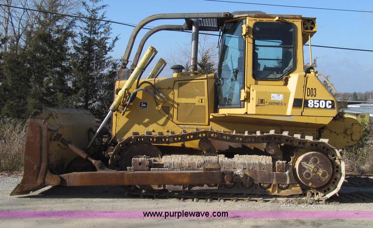 image for item G2212 1996 John Deere 850C Series II dozer