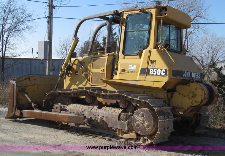 image for item G2212 1996 John Deere 850C Series II dozer