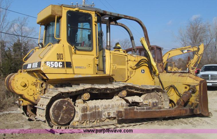 image for item G2212 1996 John Deere 850C Series II dozer