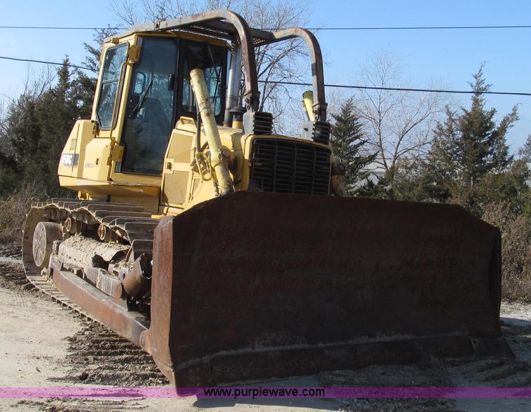 image for item G2212 1996 John Deere 850C Series II dozer