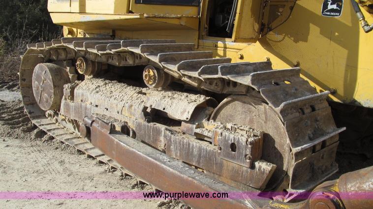 image for item G2212 1996 John Deere 850C Series II dozer