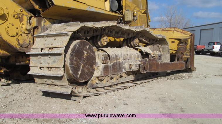 image for item G2212 1996 John Deere 850C Series II dozer