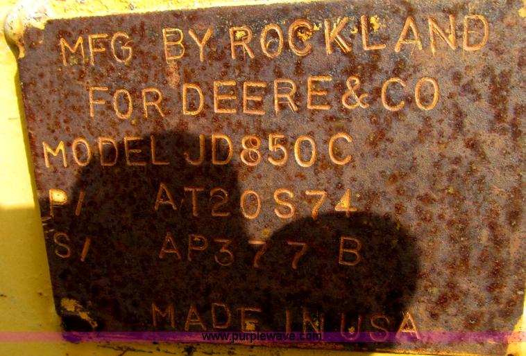 image for item G2212 1996 John Deere 850C Series II dozer