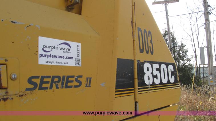 image for item G2212 1996 John Deere 850C Series II dozer