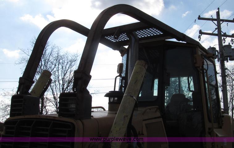 image for item G2212 1996 John Deere 850C Series II dozer