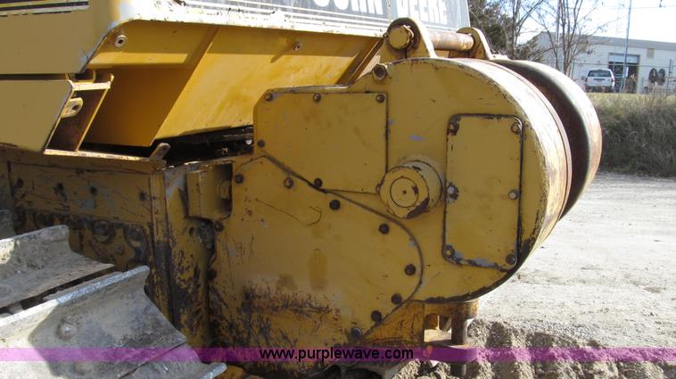 image for item G2212 1996 John Deere 850C Series II dozer