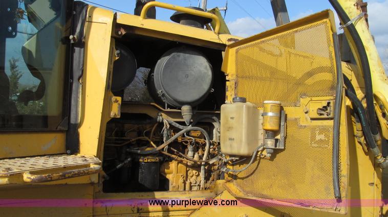 image for item G2212 1996 John Deere 850C Series II dozer