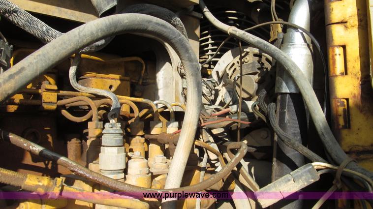 image for item G2212 1996 John Deere 850C Series II dozer