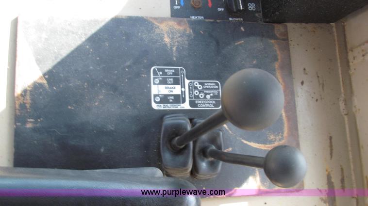 image for item G2212 1996 John Deere 850C Series II dozer