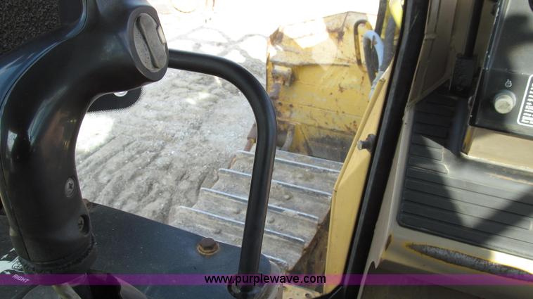 image for item G2212 1996 John Deere 850C Series II dozer