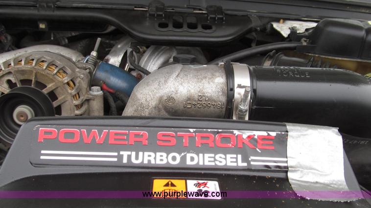 image for item G2213 2006 Ford F350 Super Duty XL pickup truck