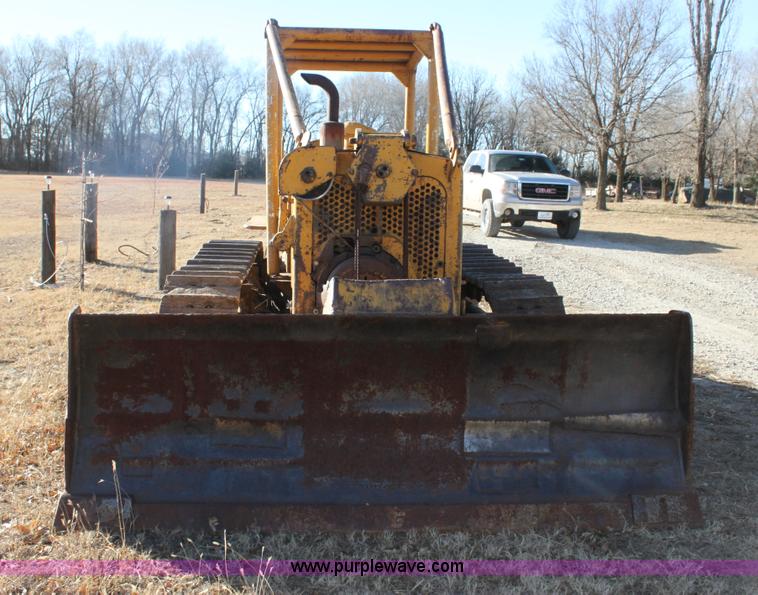 image for item G4414 1949 Caterpillar D6 dozer