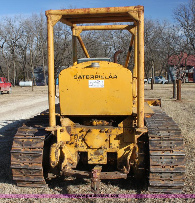 image for item G4414 1949 Caterpillar D6 dozer