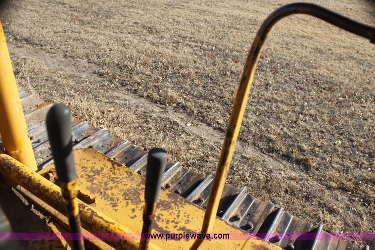 image for item G4414 1949 Caterpillar D6 dozer