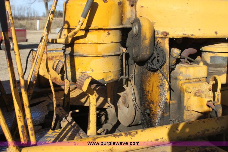 image for item G4414 1949 Caterpillar D6 dozer