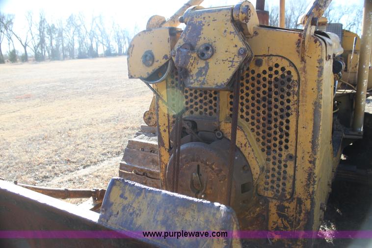image for item G4414 1949 Caterpillar D6 dozer