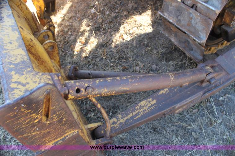 image for item G4414 1949 Caterpillar D6 dozer