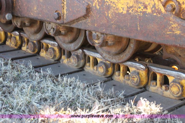 image for item G4414 1949 Caterpillar D6 dozer