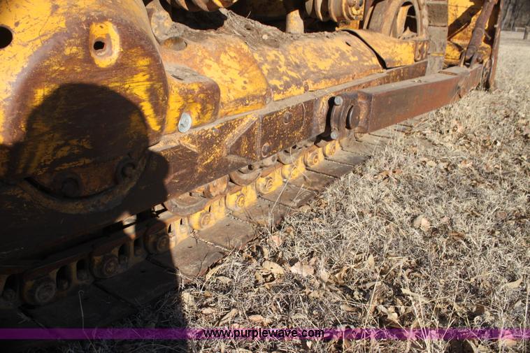 image for item G4414 1949 Caterpillar D6 dozer