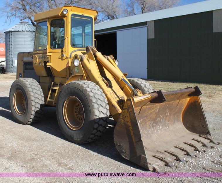 image for item G4441 1975 John Deere 544B wheel loader