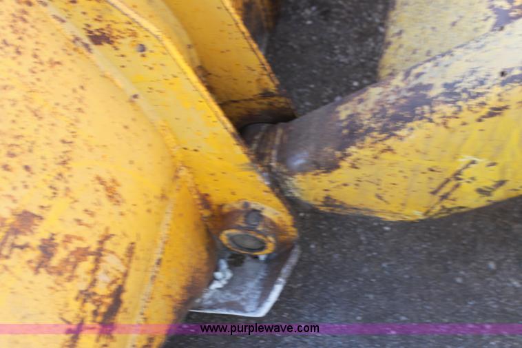 image for item G4441 1975 John Deere 544B wheel loader