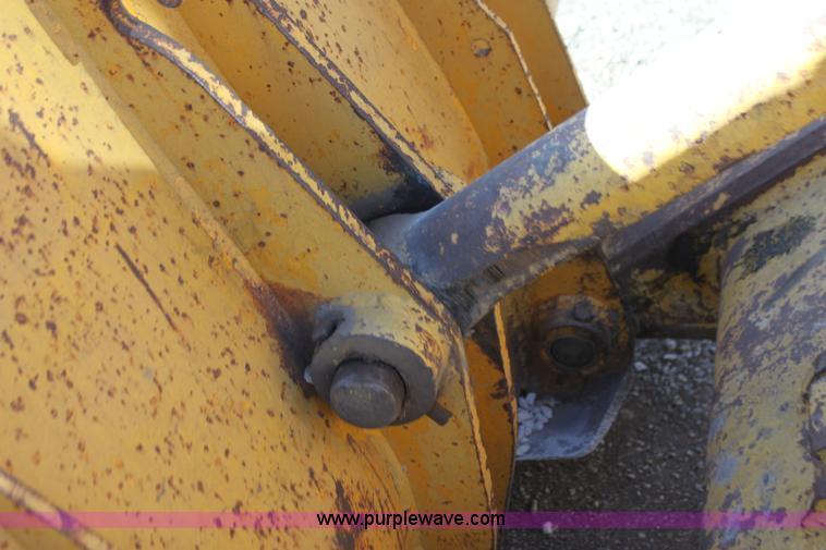 image for item G4441 1975 John Deere 544B wheel loader