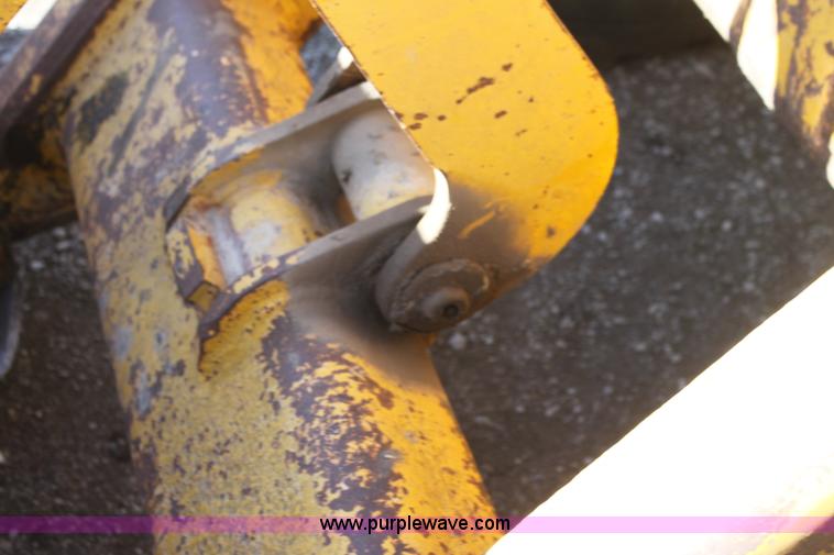 image for item G4441 1975 John Deere 544B wheel loader