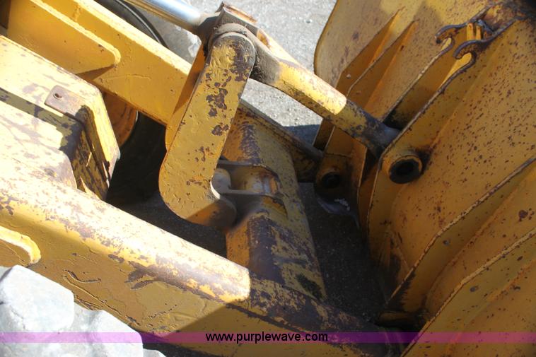 image for item G4441 1975 John Deere 544B wheel loader