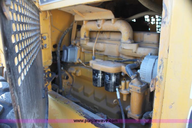 image for item G4441 1975 John Deere 544B wheel loader