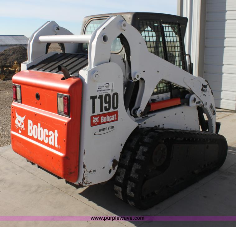image for item G4444 2007 Bobcat T190 track skid steer