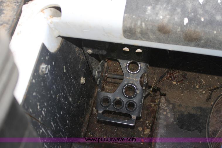 image for item G4444 2007 Bobcat T190 track skid steer