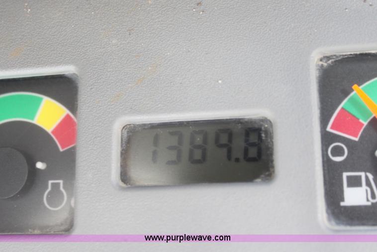 image for item G4444 2007 Bobcat T190 track skid steer