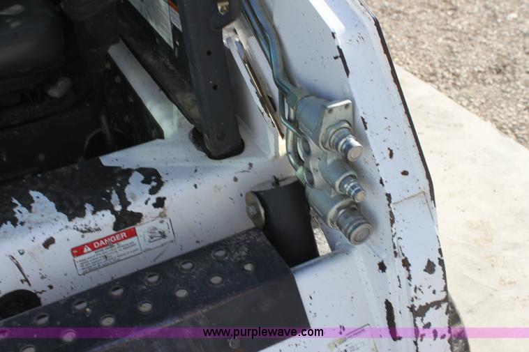 image for item G4444 2007 Bobcat T190 track skid steer