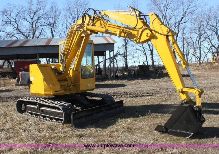 image for item G4448 Komatsu PC75UU mini excavator