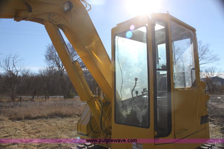 image for item G4448 Komatsu PC75UU mini excavator