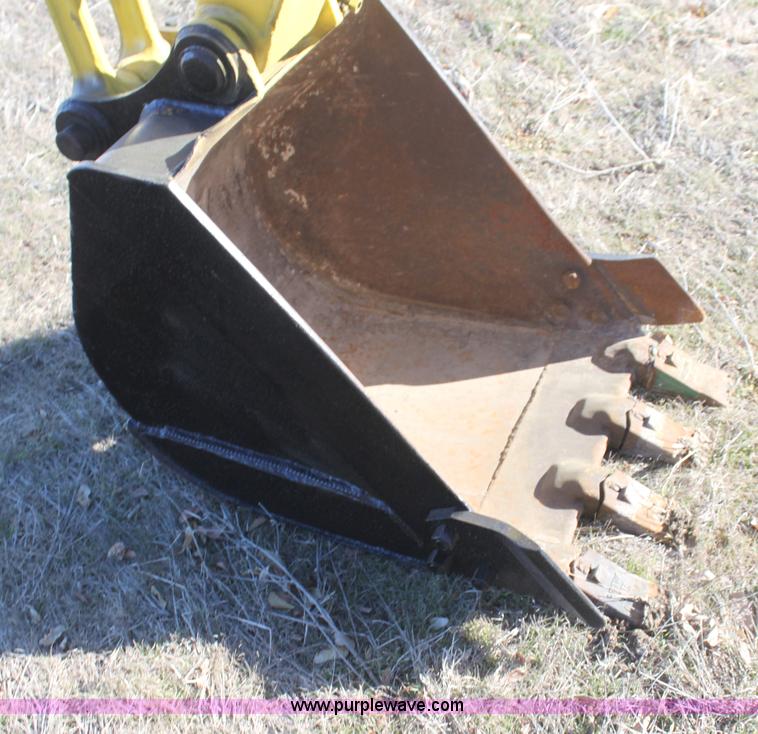 image for item G4448 Komatsu PC75UU mini excavator