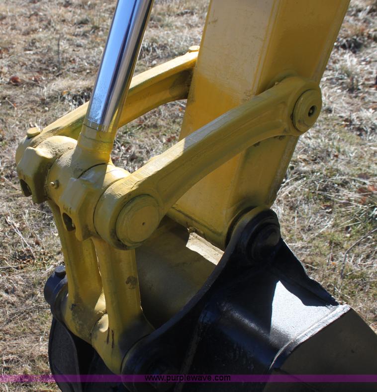 image for item G4448 Komatsu PC75UU mini excavator