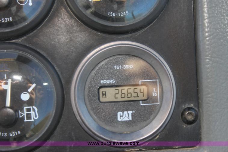 image for item G4452 2000 Caterpillar TH63 telehandler