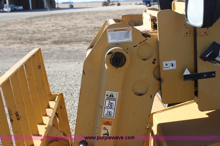image for item G4452 2000 Caterpillar TH63 telehandler
