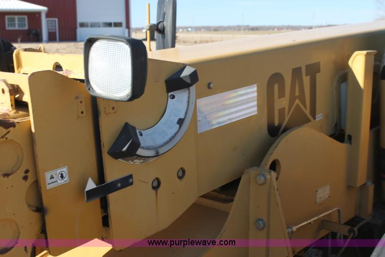 image for item G4452 2000 Caterpillar TH63 telehandler