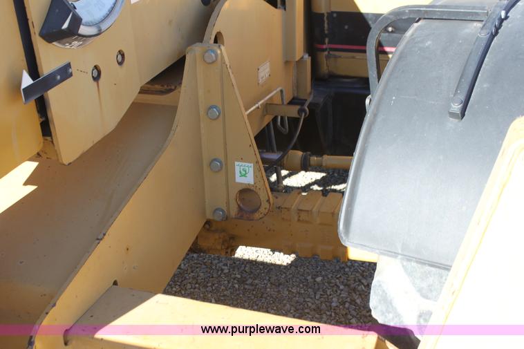 image for item G4452 2000 Caterpillar TH63 telehandler